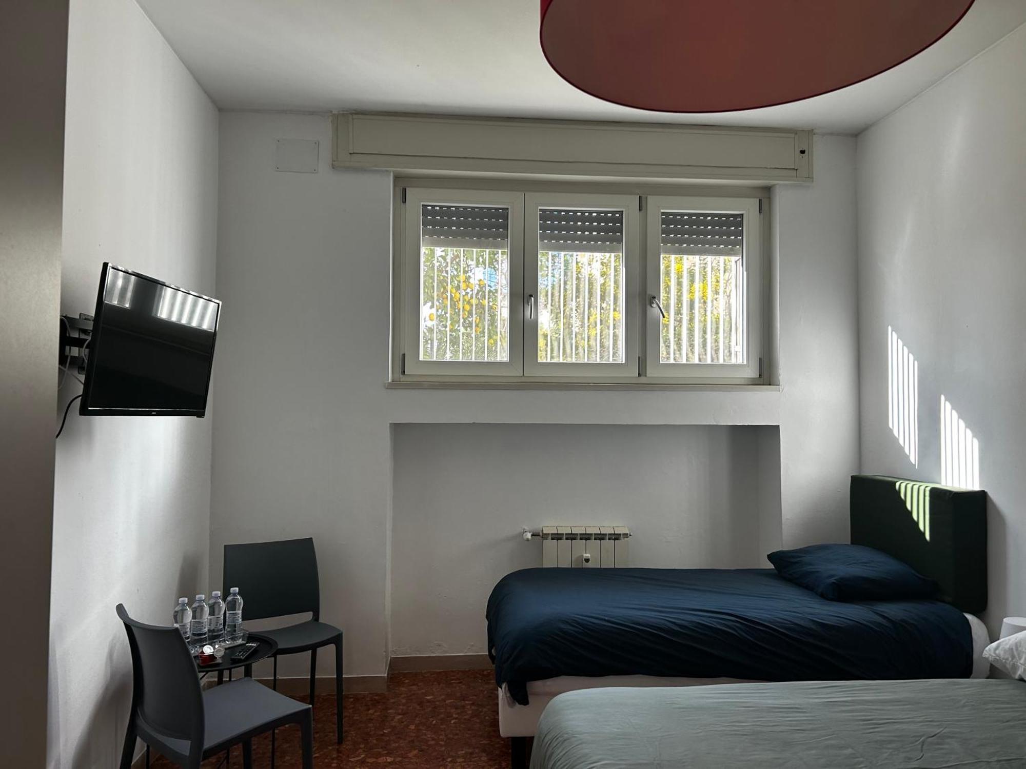 Bam Bam Tiburtina Guesthouse Rome Exterior photo